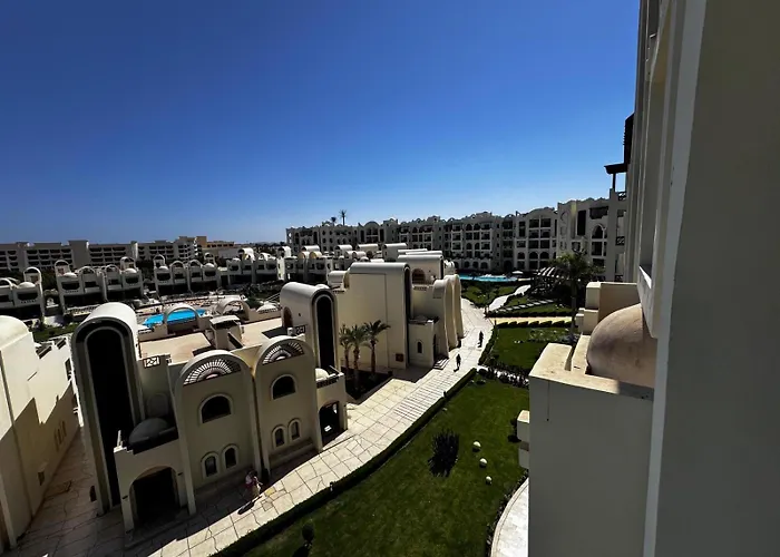 Joyful And Unique Sea View 5 Star Not For Egyptian Hurghada